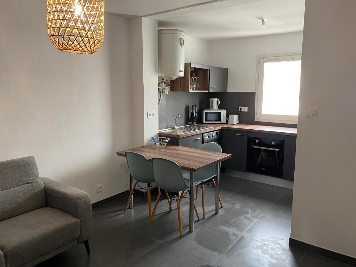 Romarine Appartement Sainte-Clotilde Buitenkant foto