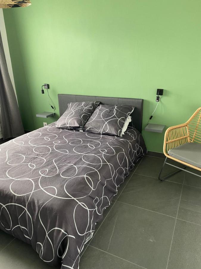 Romarine Appartement Sainte-Clotilde Buitenkant foto